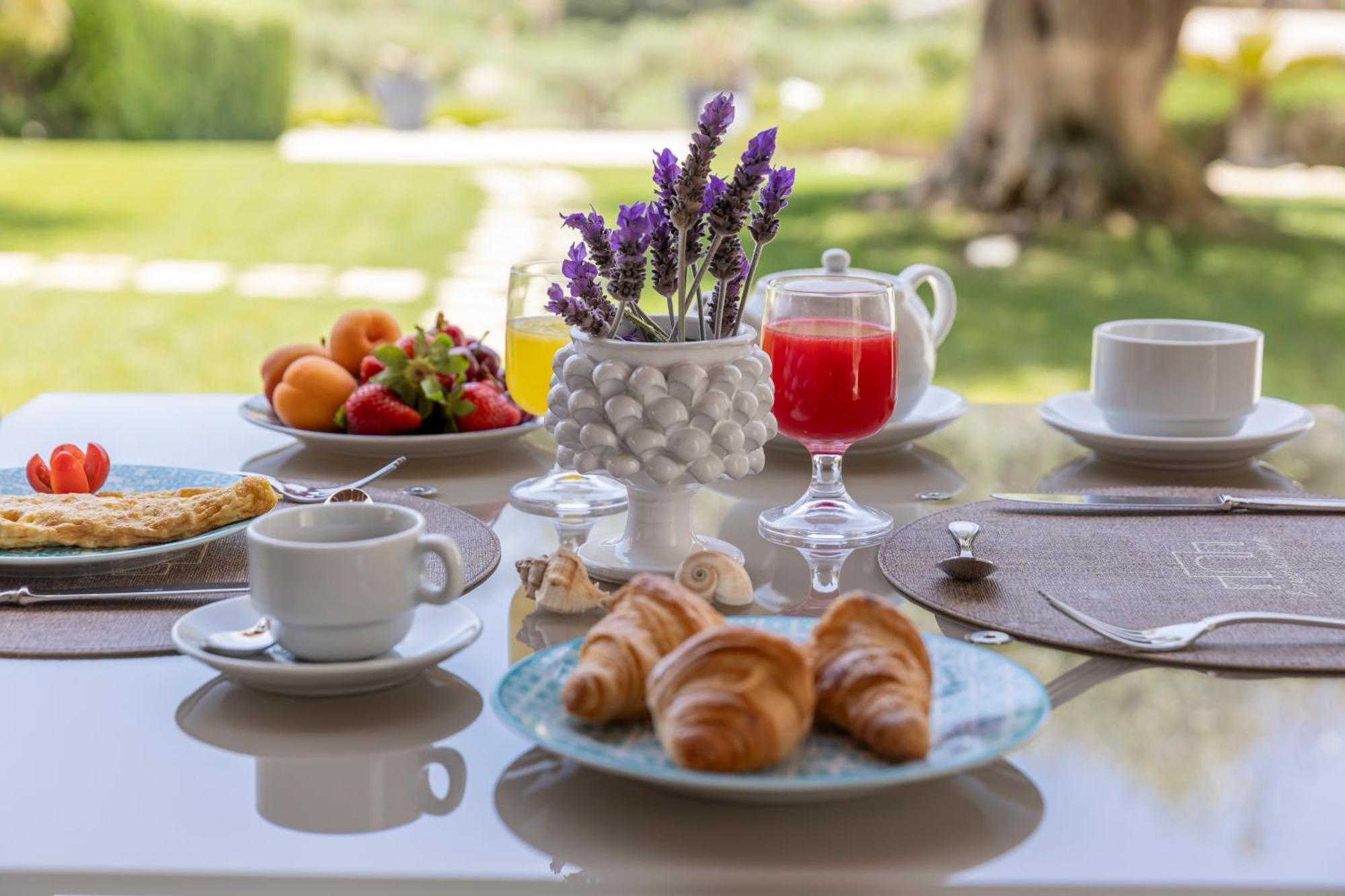 Borgo Giallonardo Wine Relais Realmonte Ngoại thất bức ảnh