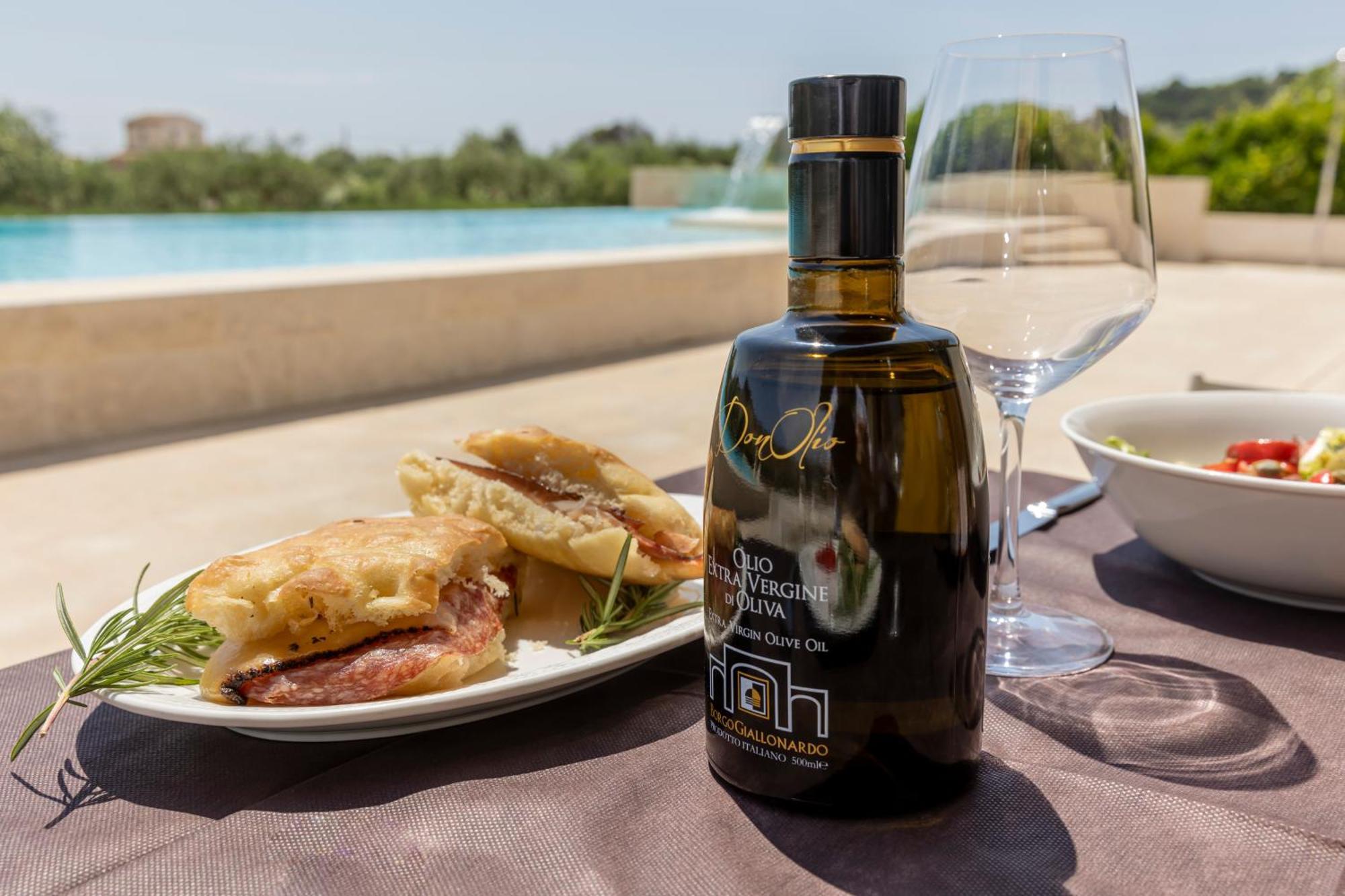 Borgo Giallonardo Wine Relais Realmonte Ngoại thất bức ảnh